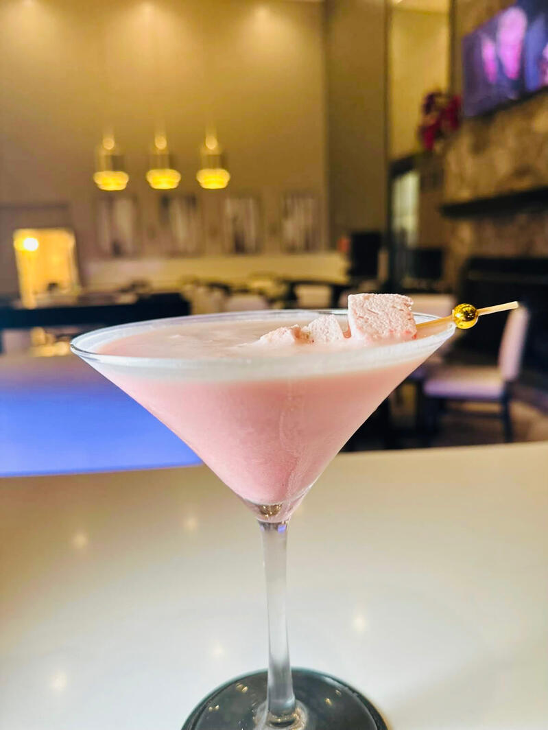 Cocktail with a Dress Code Cocktail with a Dress Code